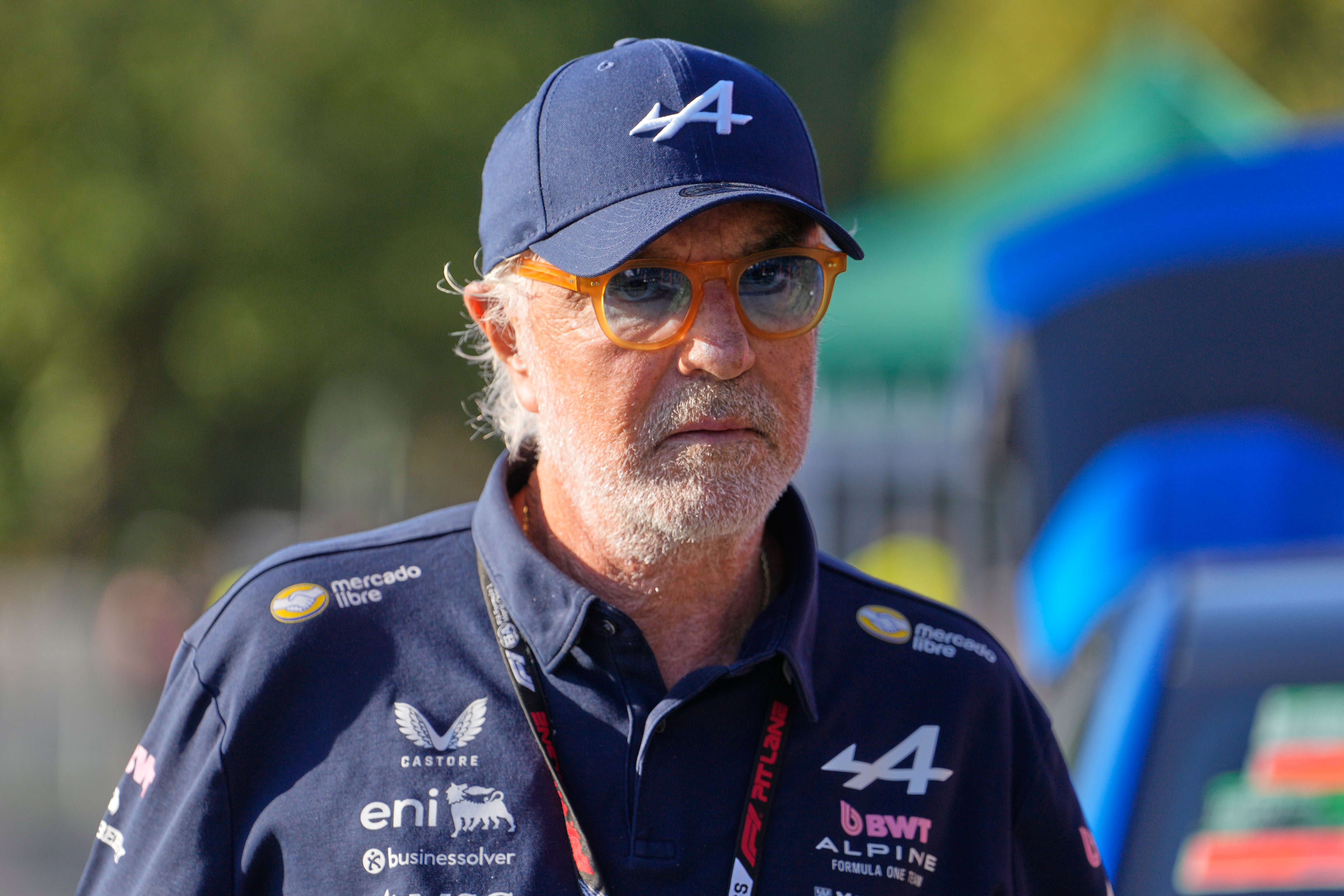 Flavio Briatore, máximo responsable de Alpine, durante un fin de semana de actividad en la Fórmula 1.