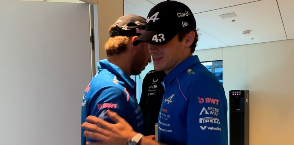 Franco Colapinto y Pierre Gasly juntos tras el Gran Premio de España.