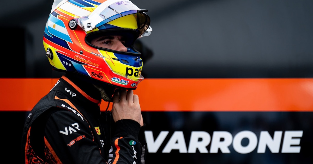 Nicolás Varrone, piloto argentino, durante un fin de semana de competencia en Fórmula 2.