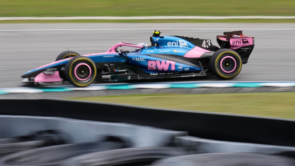Franco Colapinto en pista durante las pruebas en el circuito de Sepang